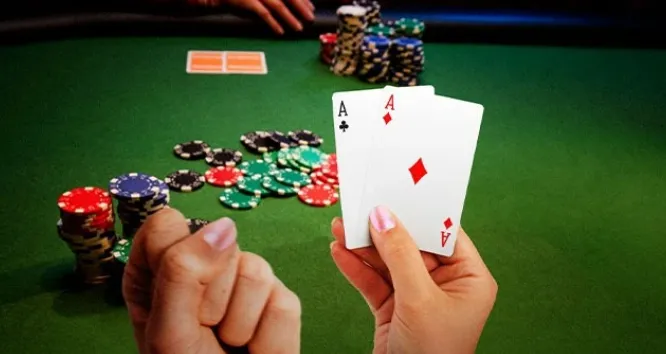 Betting on virtual currency and stocks - Things to know before participating