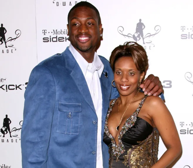 Dwayne Wade Ex-Wife, Age, Height, Weight, Net Worth, Career, And More