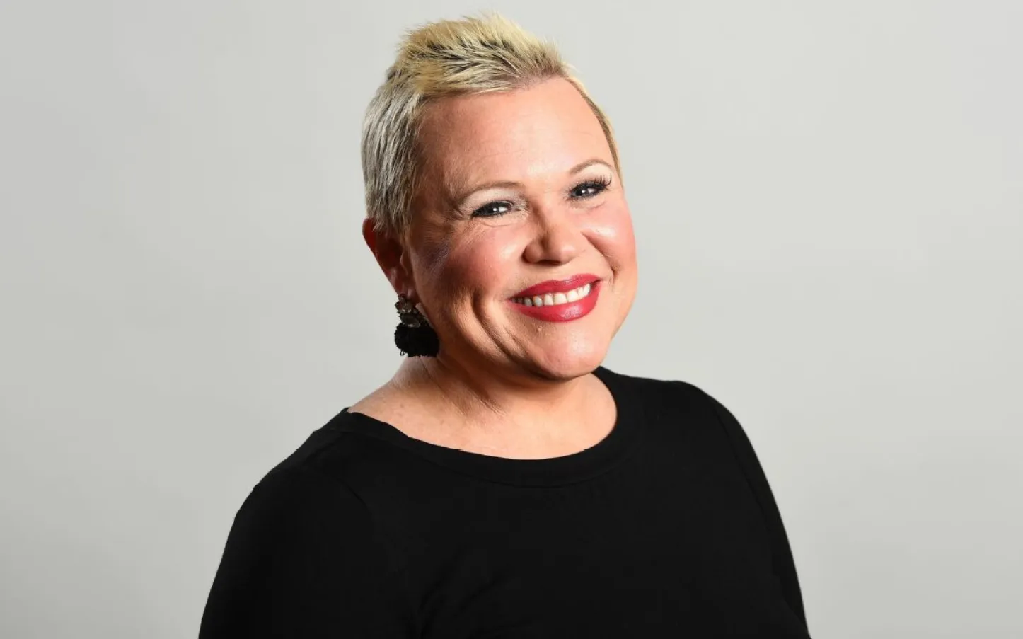 Holly Rowe Height How Tall is the ESPN Sports Reporter (Latest Updates 2025)