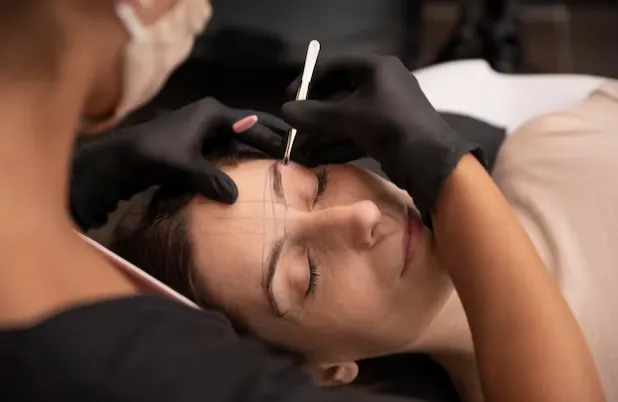 How Does An Eyebrow Hair Transplant Work A Detailed Guide