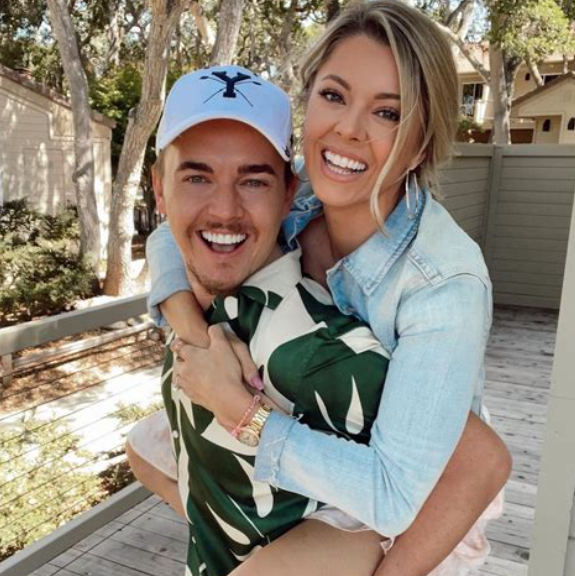 jesse mccartney wife