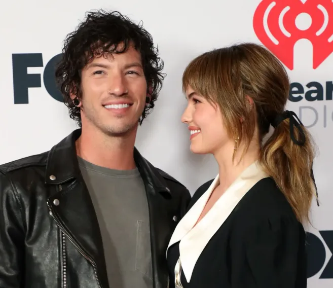 Josh Dun Wife, Age, Height, Weight, Net Worth, Career, And More