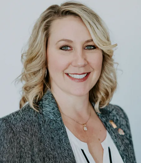  Jennifer Welch Age, Height, Weight, Net Worth, Career, And More