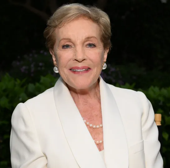 Julie Andrews Age, Height, Weight, Net Worth, Career, And More