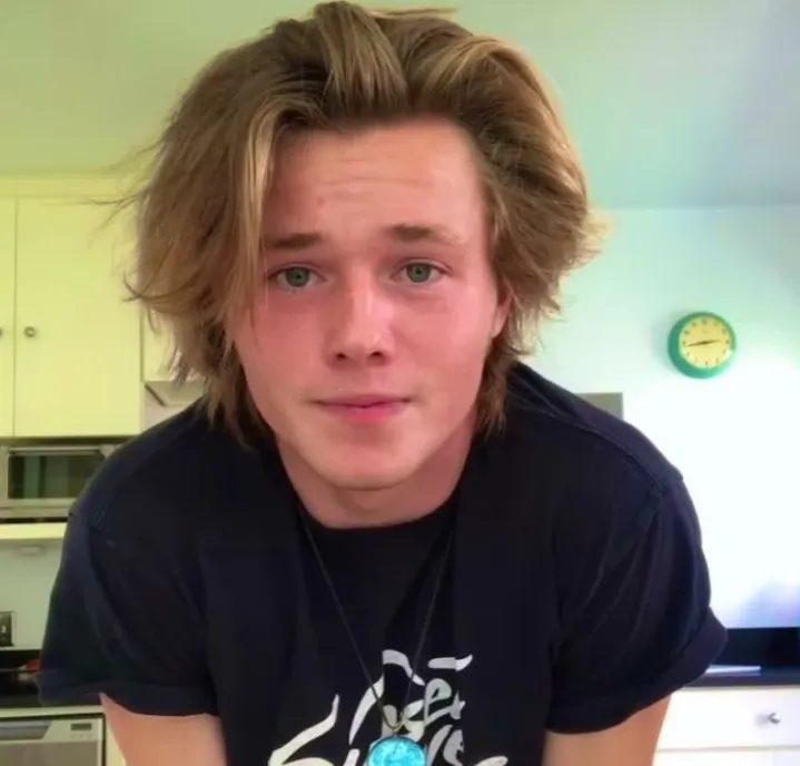 Sacha Carlson Age, Height, Weight, Net Worth, Career, And More