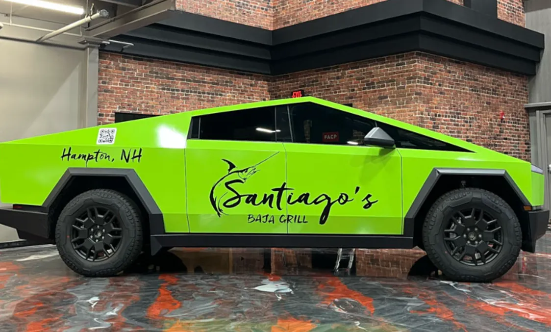How Custom Designs on Vehicles Can Enhance Personal Branding 